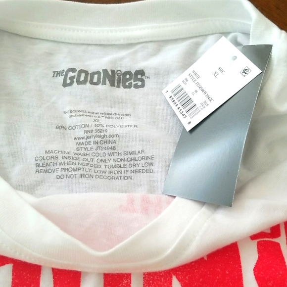 Goonies "Never Say Die" Graphic Tee - Picture 4 of 5